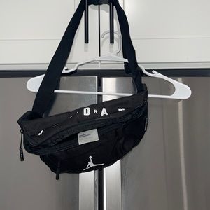 Cross bag Air Jordan.